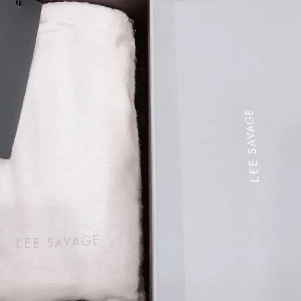 NWT LEE SAVAGE Infinite Space Clutch